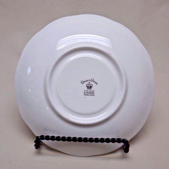 Queen Anne Fine Bone China England Floral Footed Tea Cup and Saucer - Picture 13 of 15